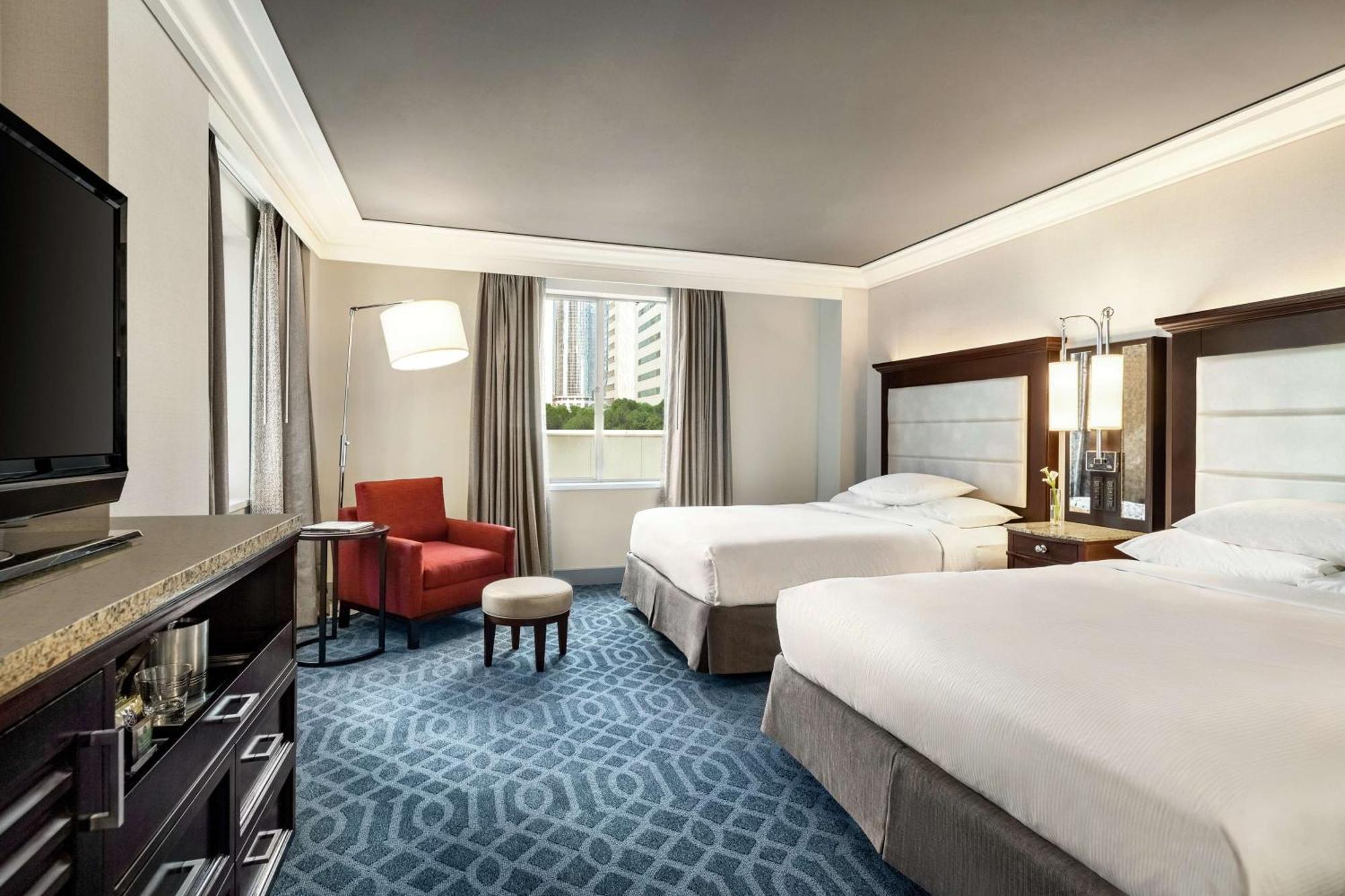 Hilton Checkers Лос-Анджелес Экстерьер фото